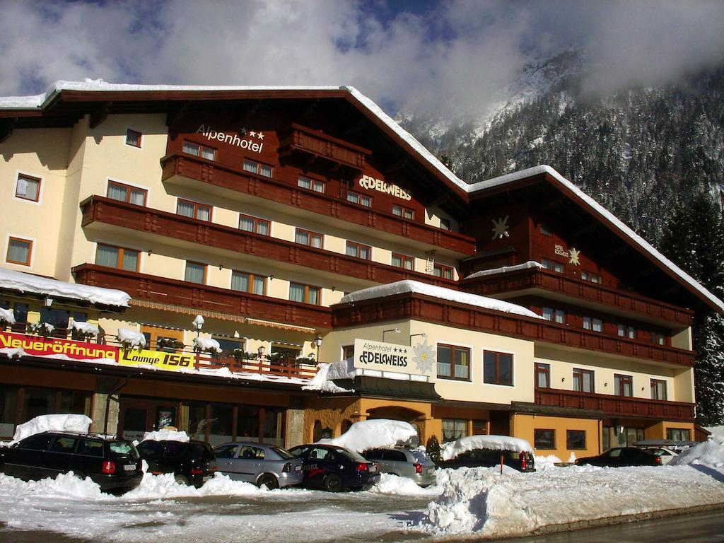 Alpenhotel Edelweiss Maurach  Exterior photo