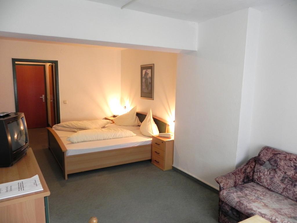 Alpenhotel Edelweiss Maurach  Room photo